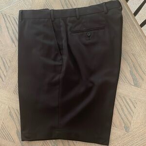 EUC Men’s Black Jos A. Bank Shorts 42